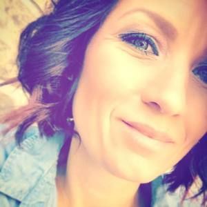 Meet your Posher, Casie